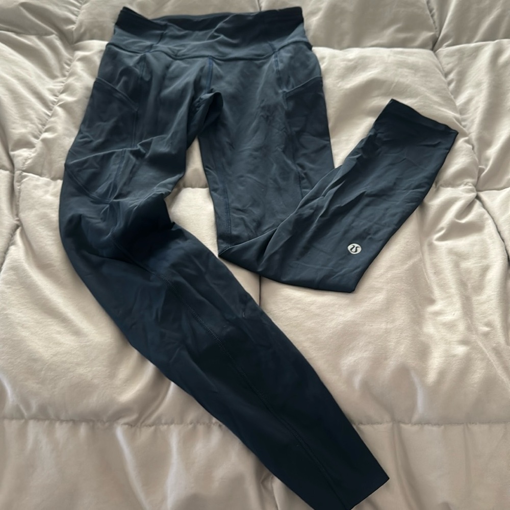 Navy Lululemon leggings